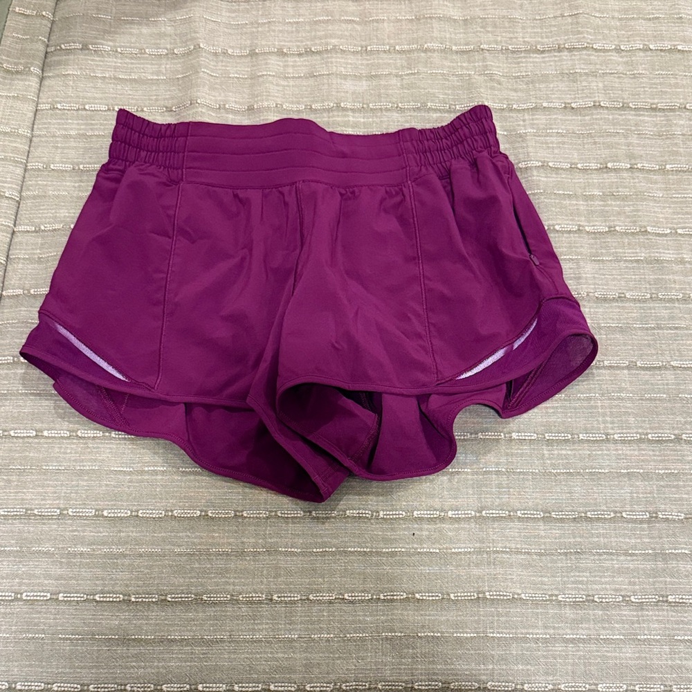 Lululemon Hotty Hot High Rise Shorts